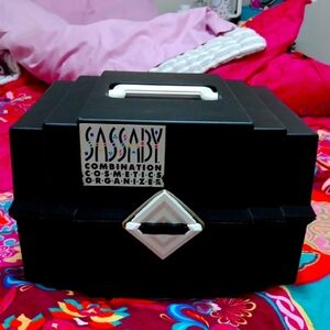 Sassaby Combination Cosmetics Organizer